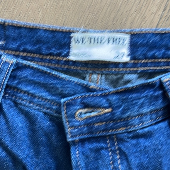 Free People We The Free Maggie Mid-Rise Straight-Leg Jeans - Picture 4 of 5